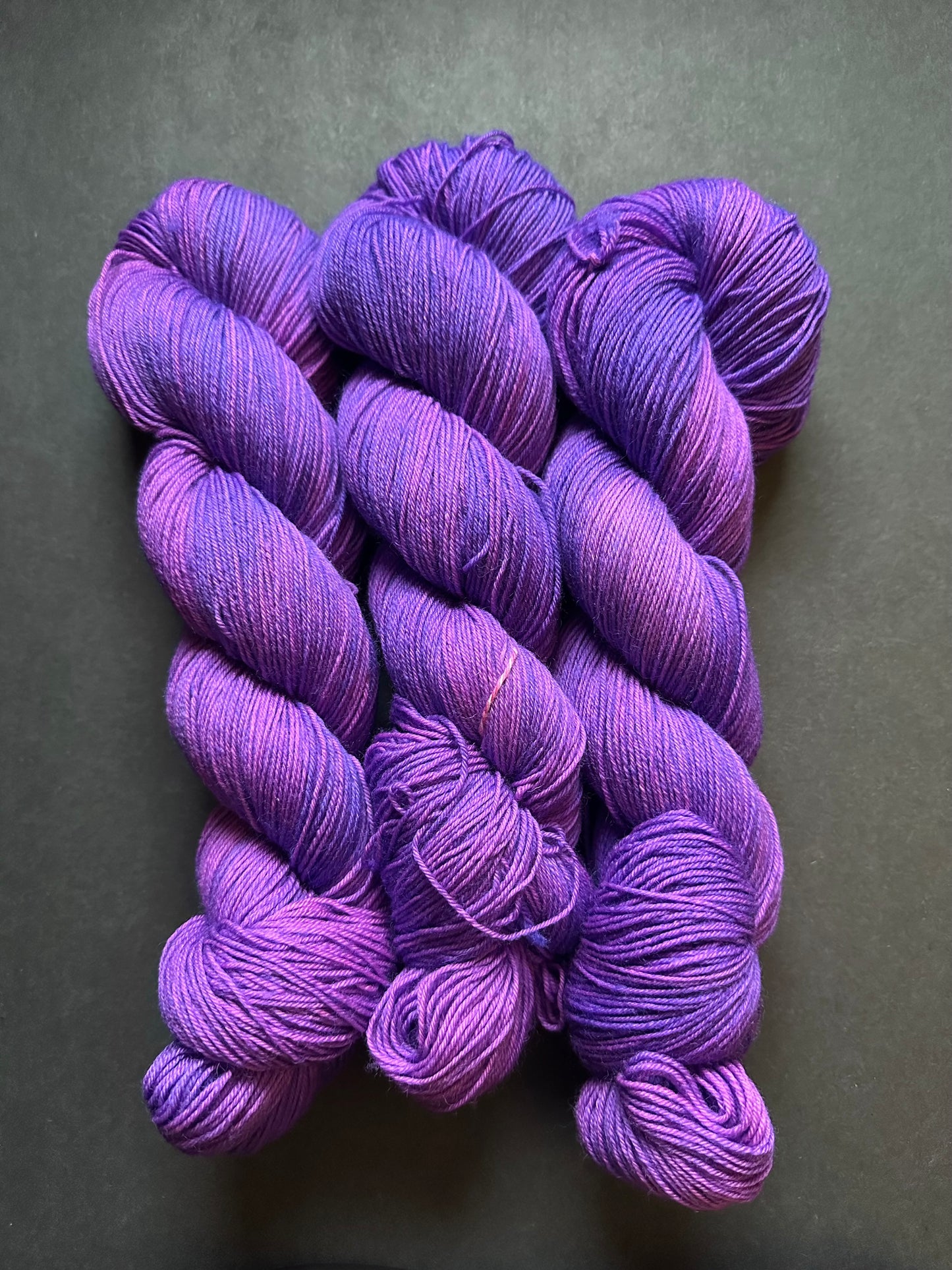 “Purplest Nurple” Superwash BFL 4ply Sock