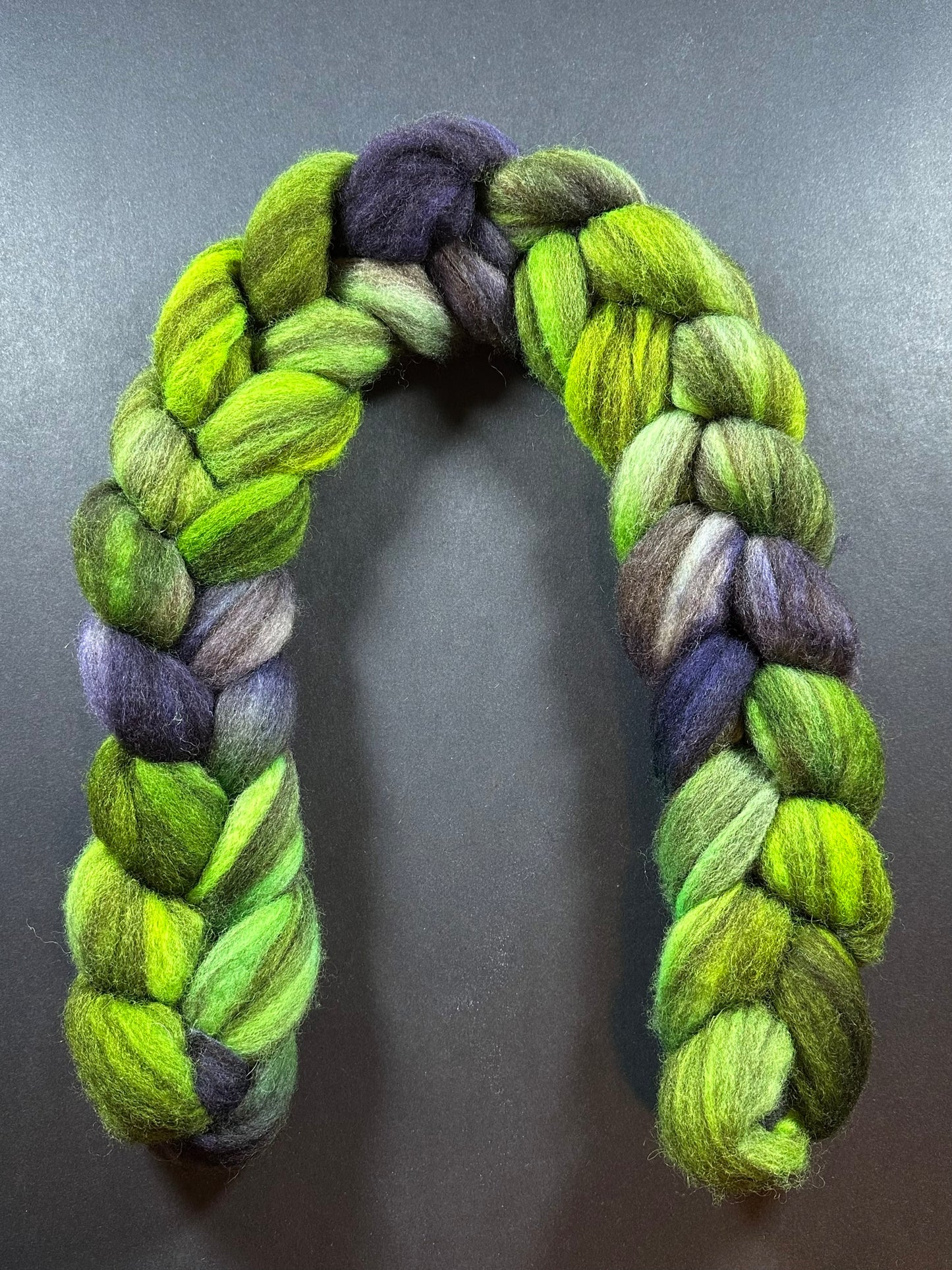"Goopy Ghost" BFL tricolour base Combed Top