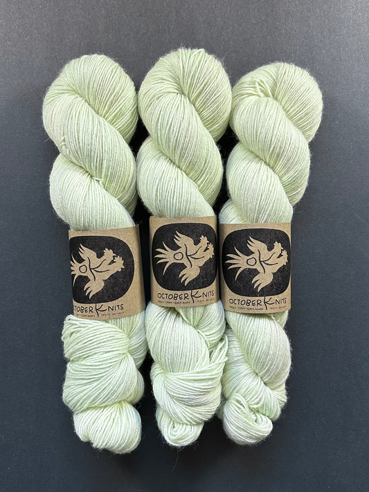 “Dubai Chocolate Labubu” Superwash BFL 4ply Sock