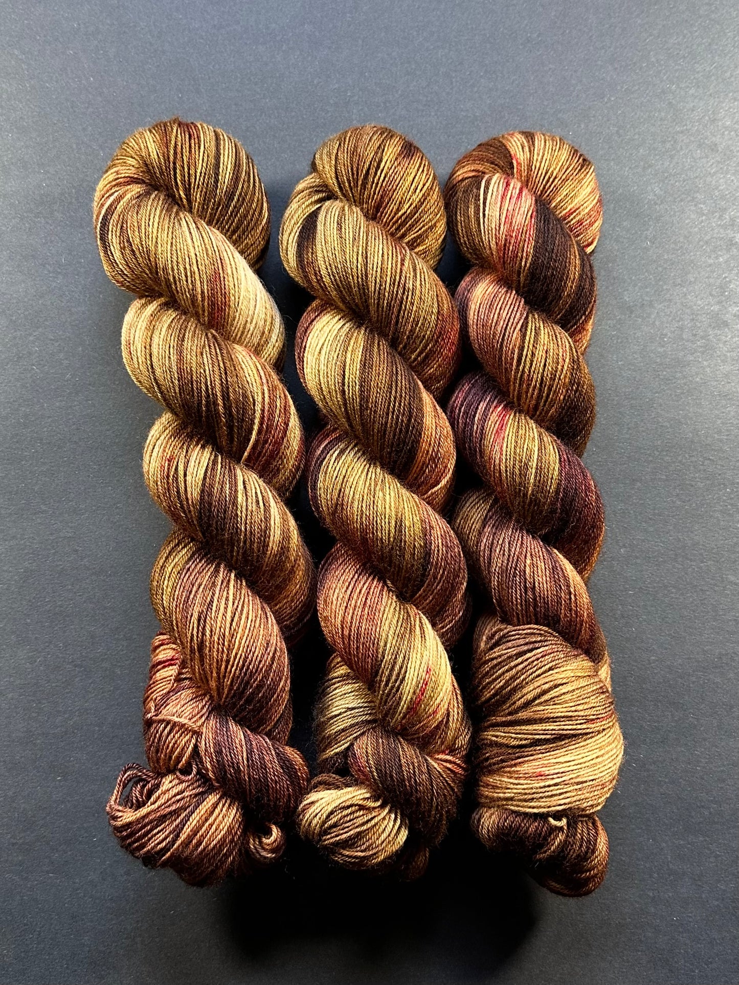 “Crispy Leaves” Superwash BFL 4ply Sock