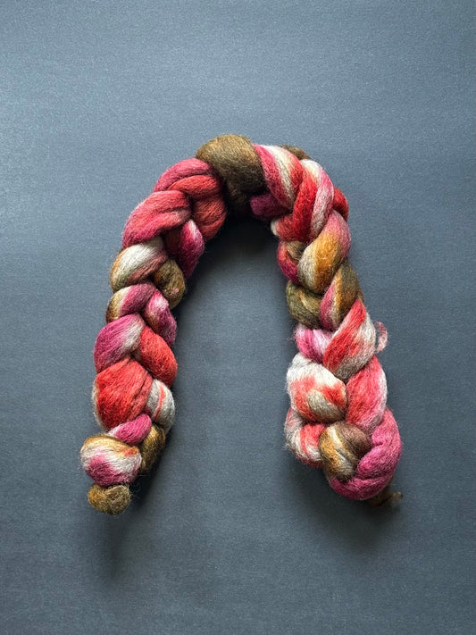 “Rose Test Garden” Natural Grey Mixed Breed Roving