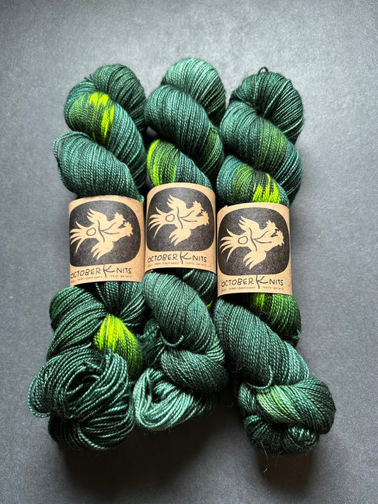 “Lampyridae” Superwash BFL Helix Sock