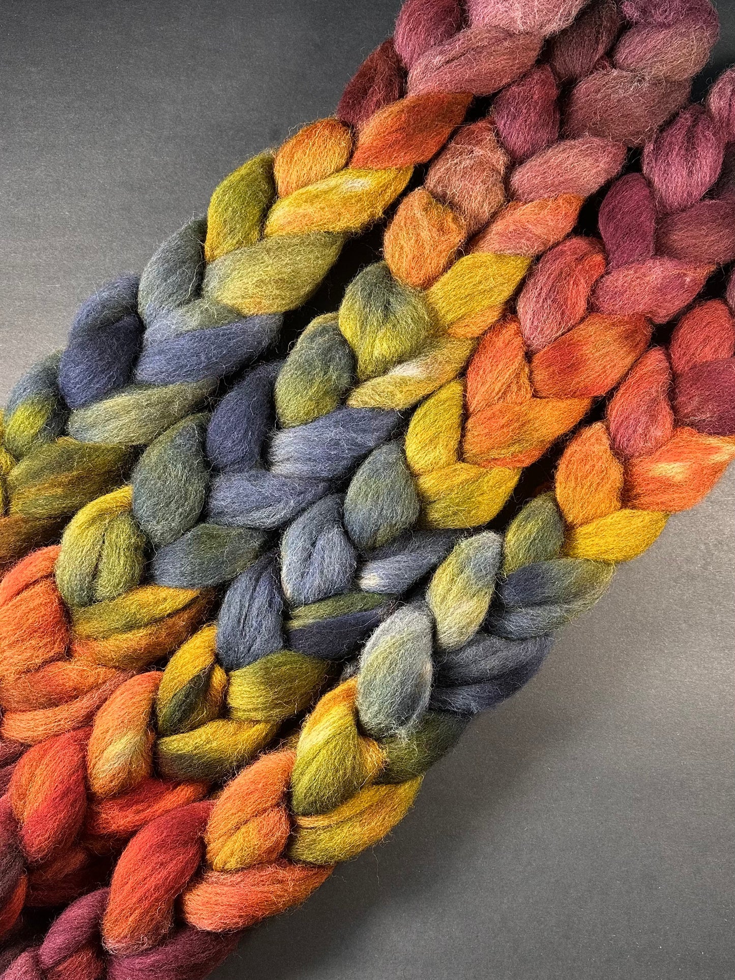 “Prismatic Shard" Jacob combed top