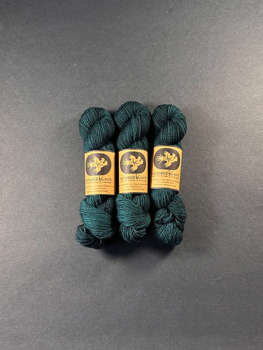 "Handsome Santa" Untreated BFL Sport 50g