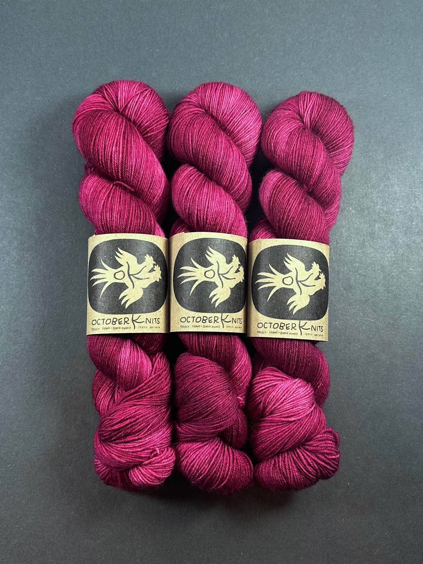“Frog and Cranberries” Superwash BFL 4ply Sock