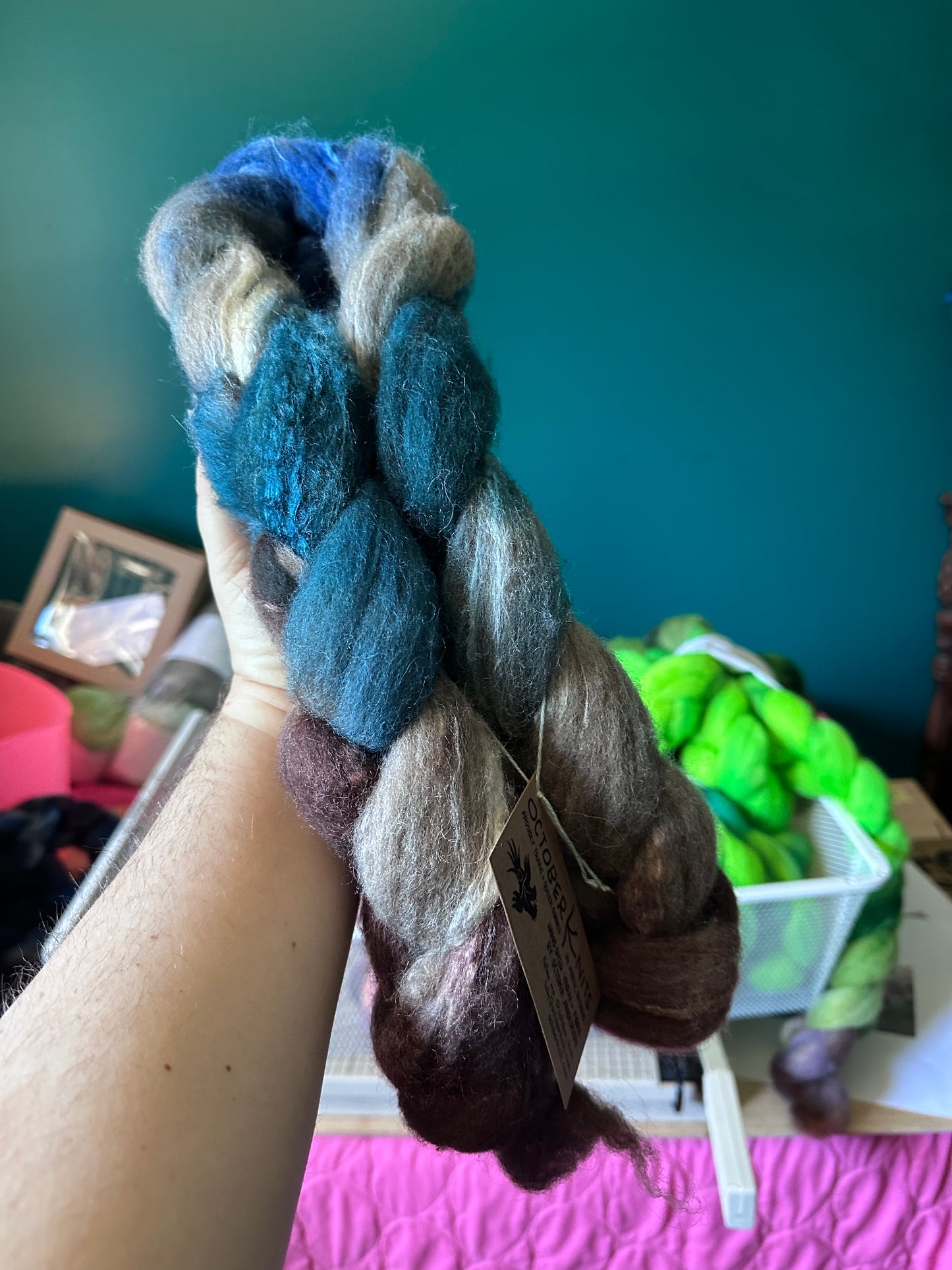 "Pacifically" BFL/Tussah silk 70/30