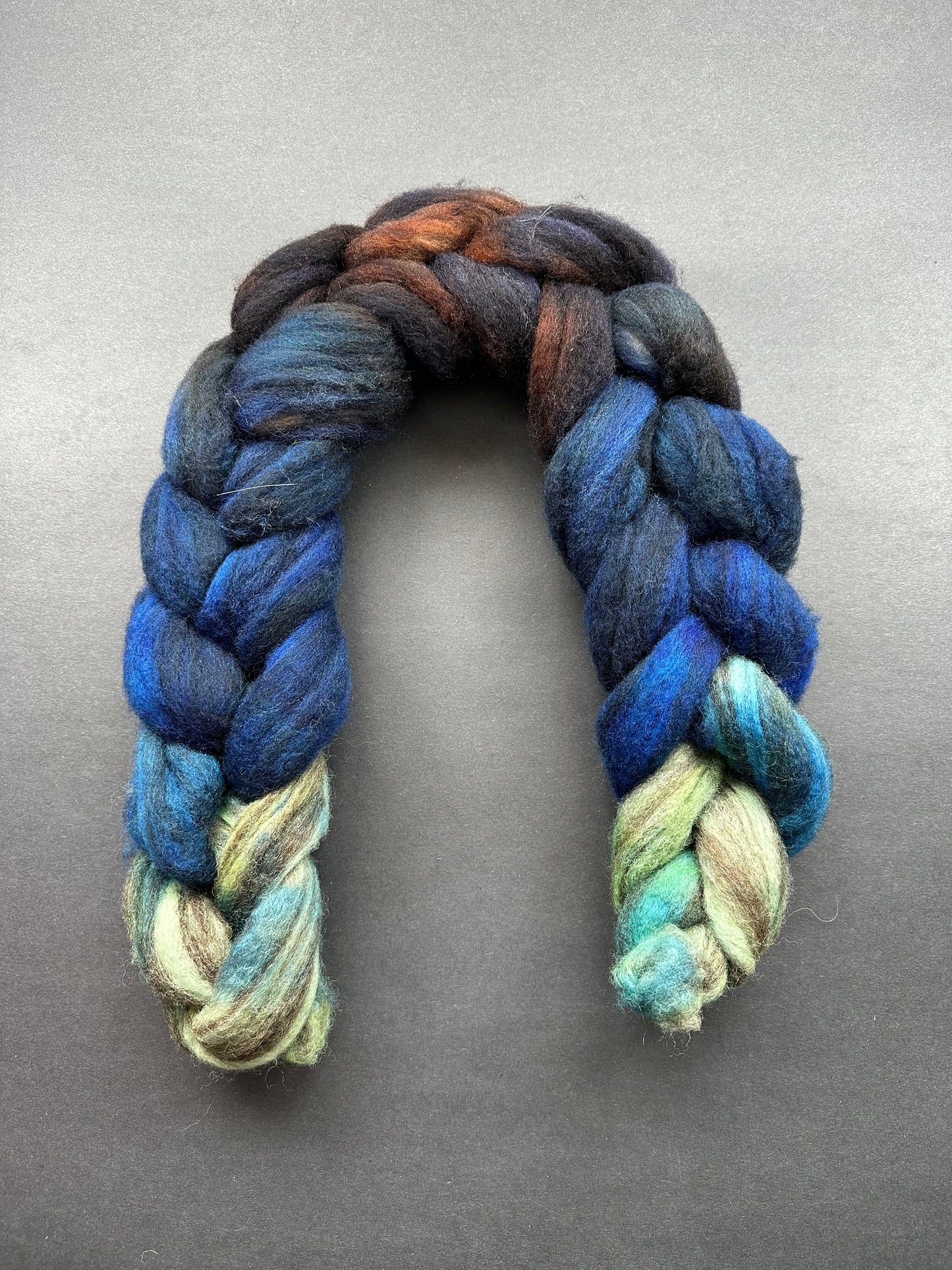 "Deep Temptation" BFL tricolour base Combed Top