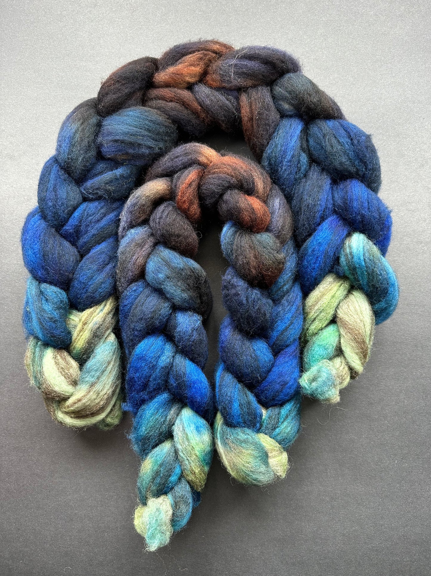"Deep Temptation" BFL tricolour base Combed Top