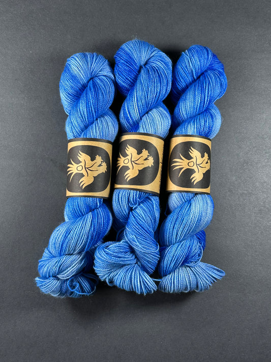 “Ice Water” Superwash BFL Helix Sock