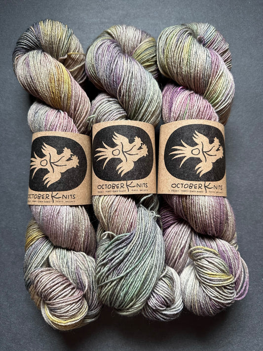 “Reddish Egret” Superwash BFL 4ply Sock