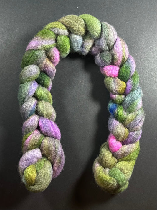 "Swamp Witch" BFL Combed Top - Non-Superwash (Copy)